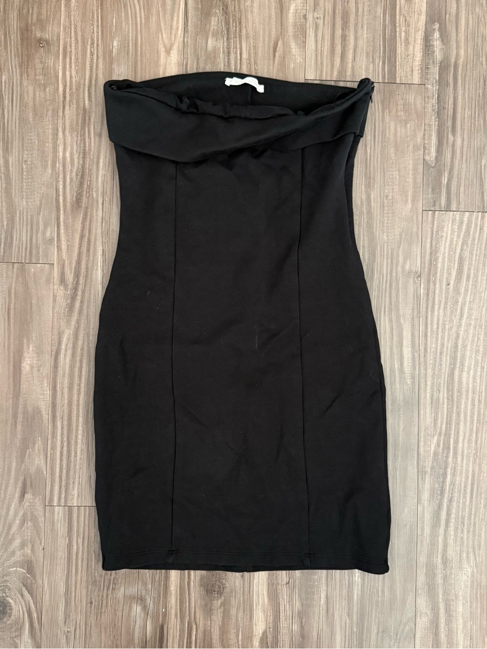 Classic Black Strapless Sheath Dress